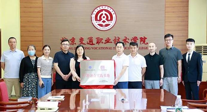 说明: 图片